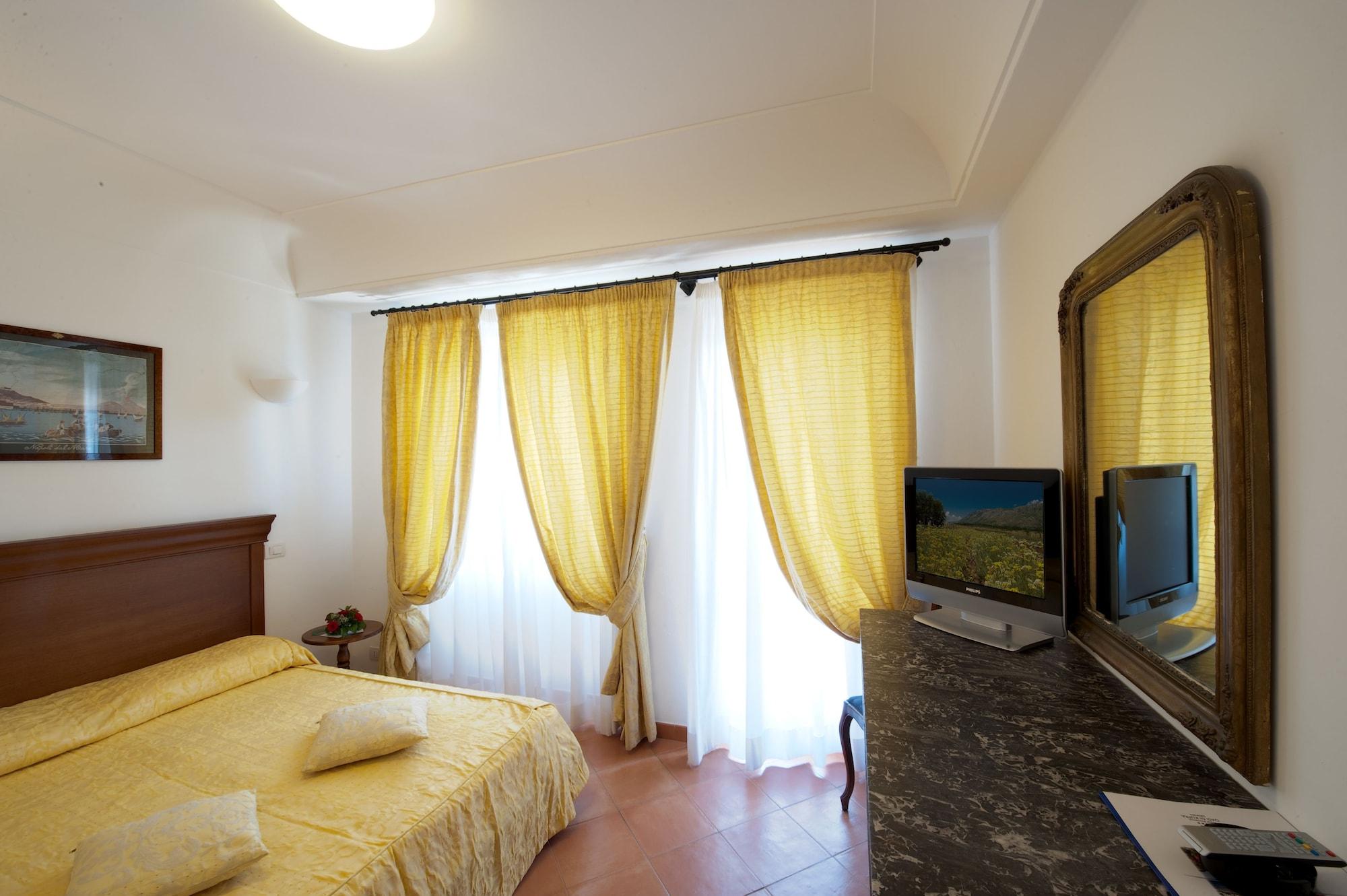 Hotel Oasi Di Kufra Sabaudia Camera foto