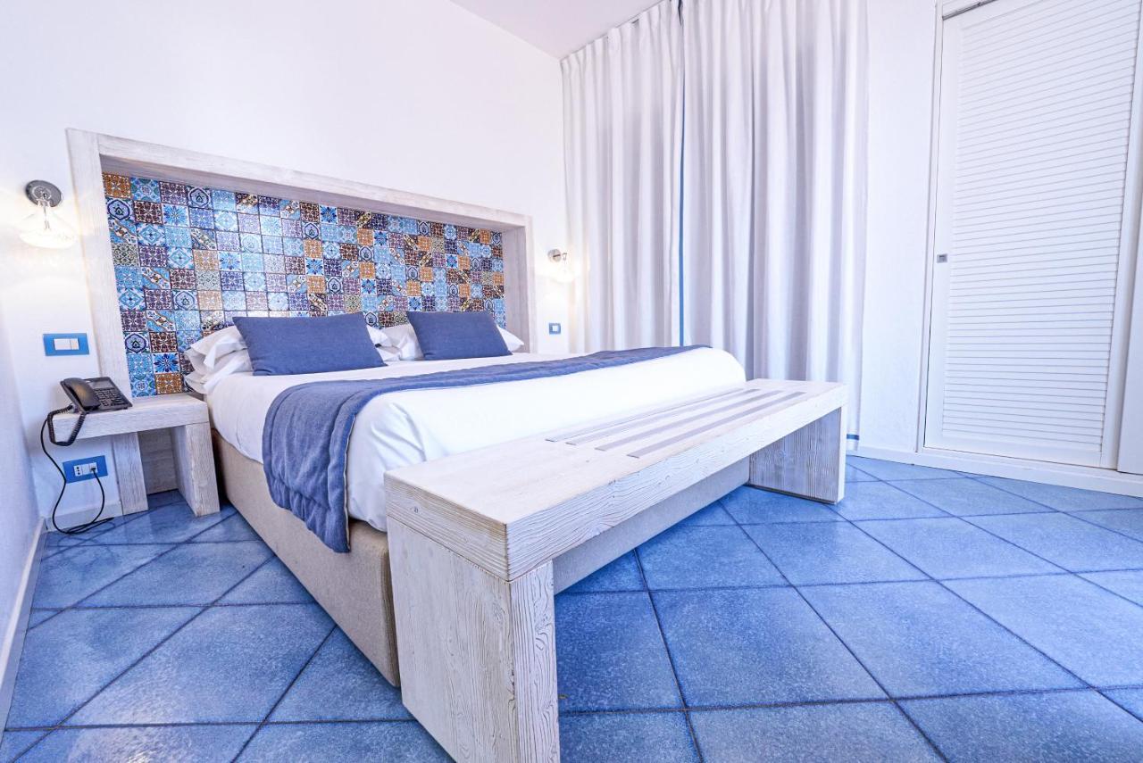 Hotel Oasi Di Kufra Sabaudia Esterno foto